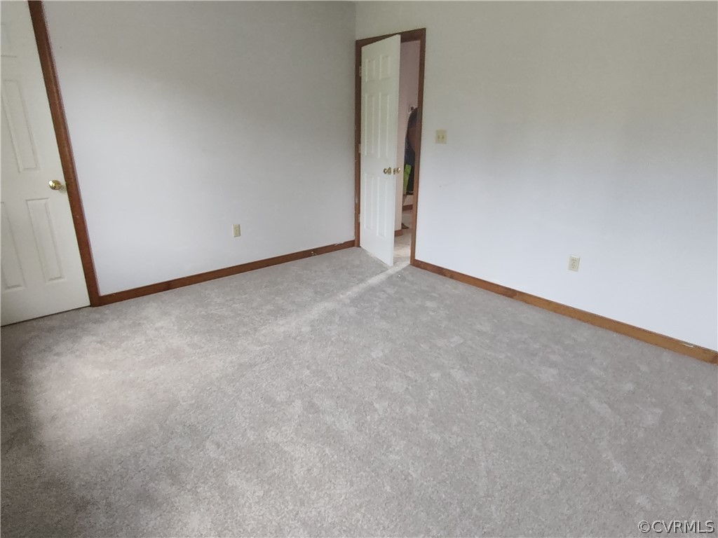 15895 Loving Union Road Disputanta, VA 23842 - Photo 36 of 42 a view of an empty room