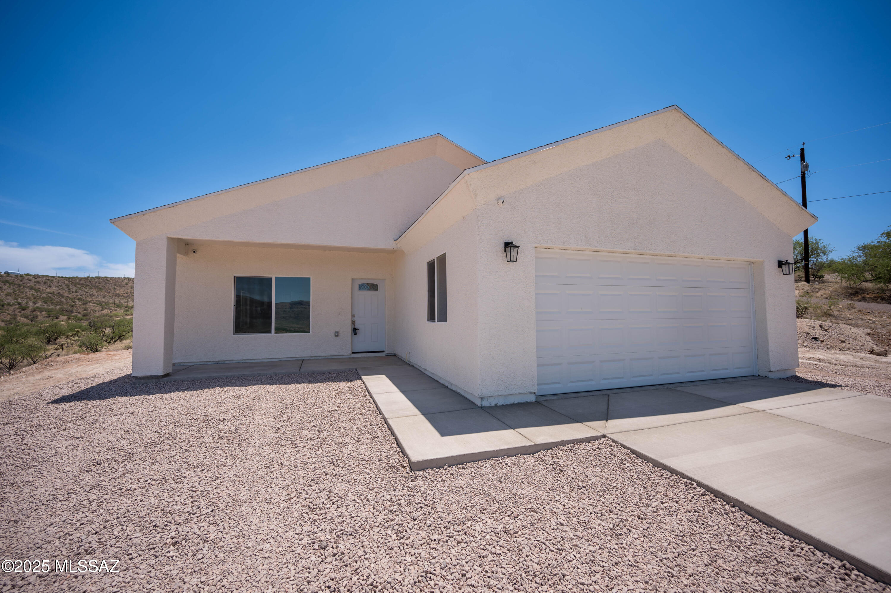 1681 Trampa Court Rio Rico, AZ 85648 - Photo 3 of 20