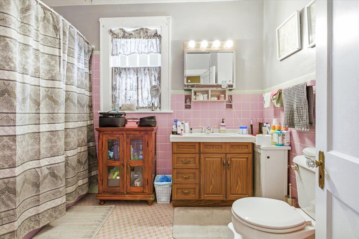 1841 Belleville Road Southwest Roanoke, VA 24015 - Photo 17 of 30 17-1841 Belleville Rd SW-17