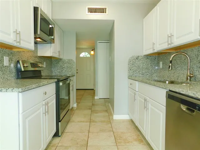 $2,195 | 4901 Wheeler Drive, The Colony, TX 75056