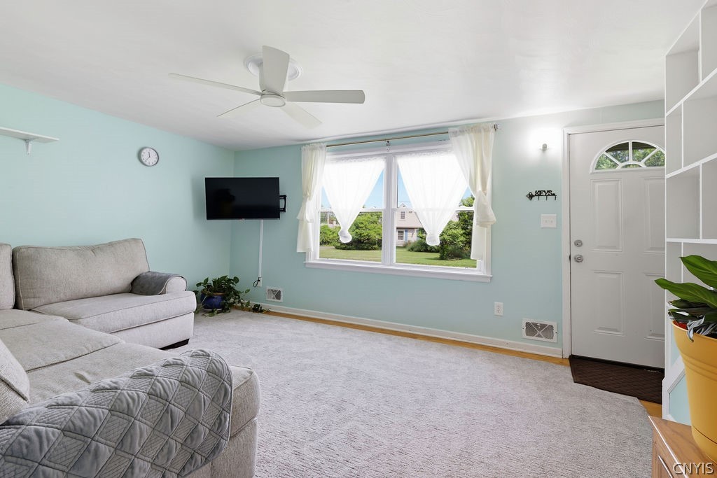 402 Radcliffe Road DeWitt, NY 13214 - Photo 13 of 45