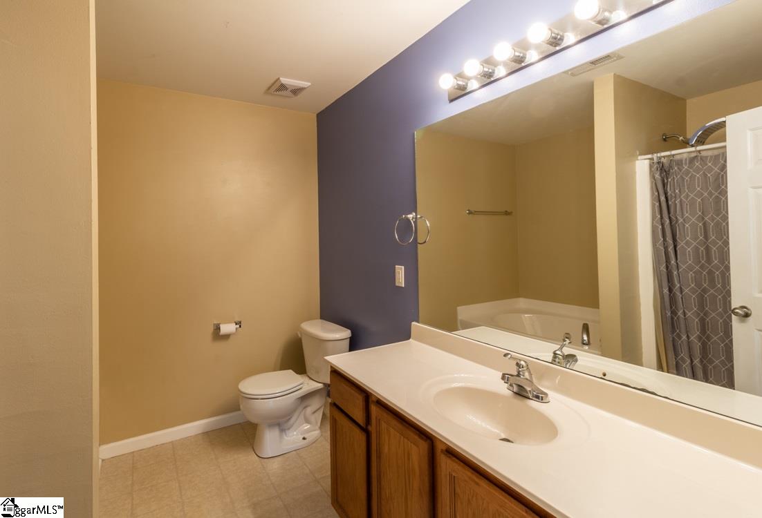 2894 West Georgia Road Piedmont, SC 29673 - Photo 16 of 34 Gallery Image 16