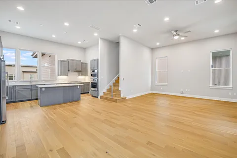 $809,000 | 6136 Florencia Lane, Austin, TX 78724