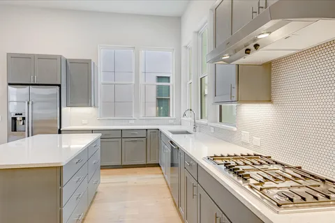 $809,000 | 6136 Florencia Lane, Austin, TX 78724