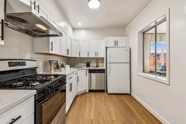 $1,795,000 | 1722-1724 48th Avenue, San Francisco, CA 94122