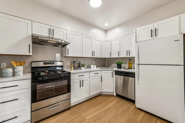 $1,795,000 | 1722-1724 48th Avenue, San Francisco, CA 94122