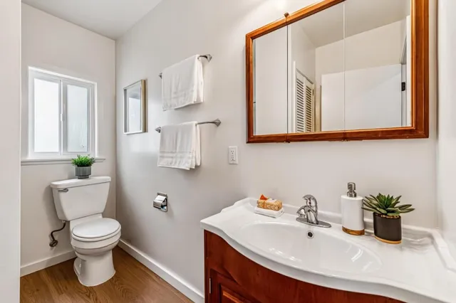 $1,795,000 | 1722-1724 48th Avenue, San Francisco, CA 94122