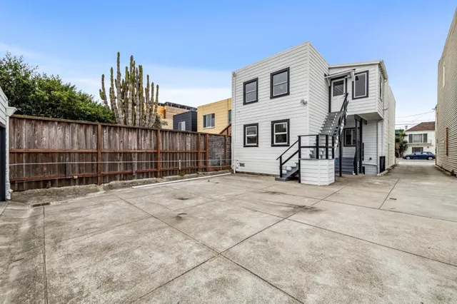 $1,795,000 | 1722-1724 48th Avenue, San Francisco, CA 94122
