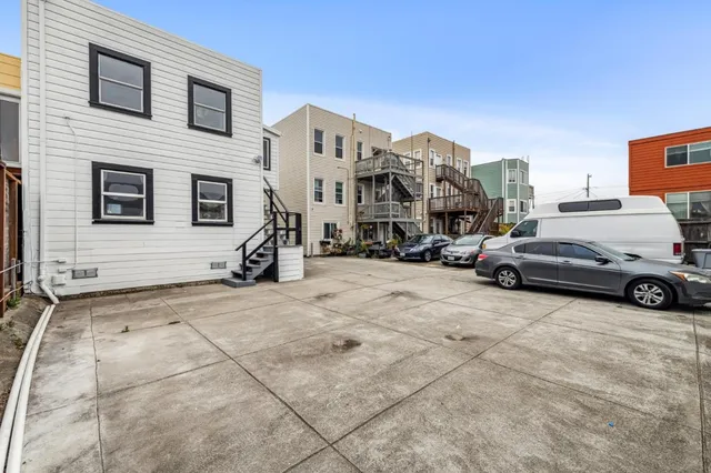 $1,795,000 | 1722-1724 48th Avenue, San Francisco, CA 94122