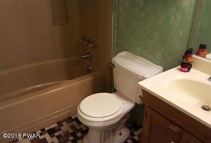 2761 Rockway Road Lake Ariel, PA 18436 - Photo 16 of 30