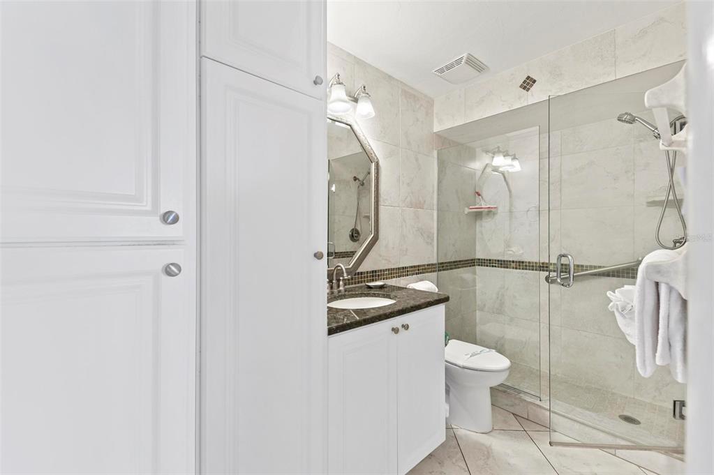 797 Beach Road, Unit 509 Sarasota, FL 34242 - Photo 27 of 99