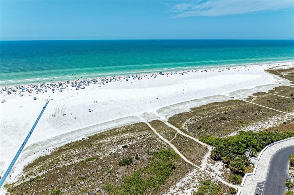 797 Beach Road, Unit 509 Sarasota, FL 34242 - Photo 45 of 99