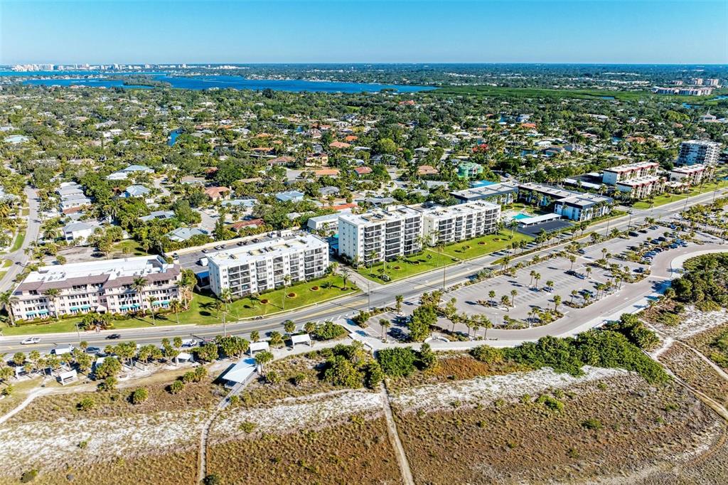 797 Beach Road, Unit 509 Sarasota, FL 34242 - Photo 48 of 99