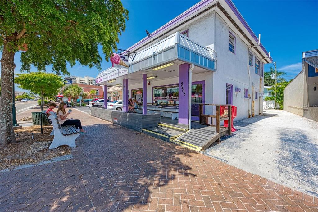 797 Beach Road, Unit 509 Sarasota, FL 34242 - Photo 96 of 99