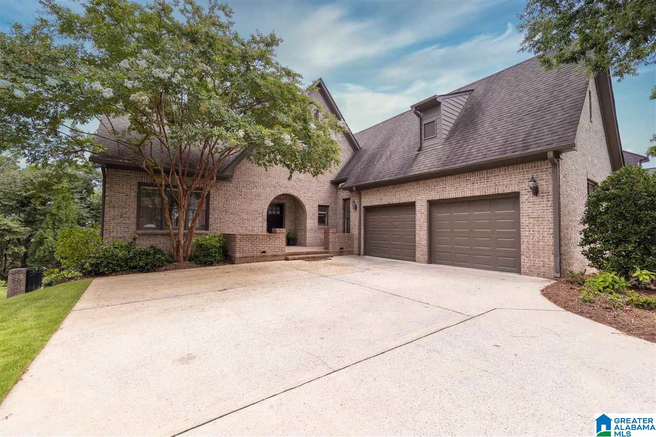 5760 Chestnut Trace Birmingham, AL 35244 - Photo 2 of 50
