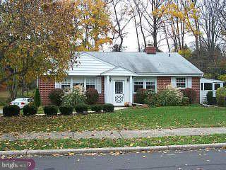 812 Suffolk Road Rydal, PA 19046 - Photo 1 of 6