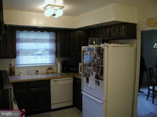 812 Suffolk Road Rydal, PA 19046 - Photo 4 of 6
