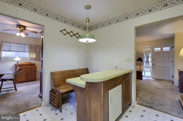 $295,000 | 136 Springhouse Road, Lancaster, PA 17603