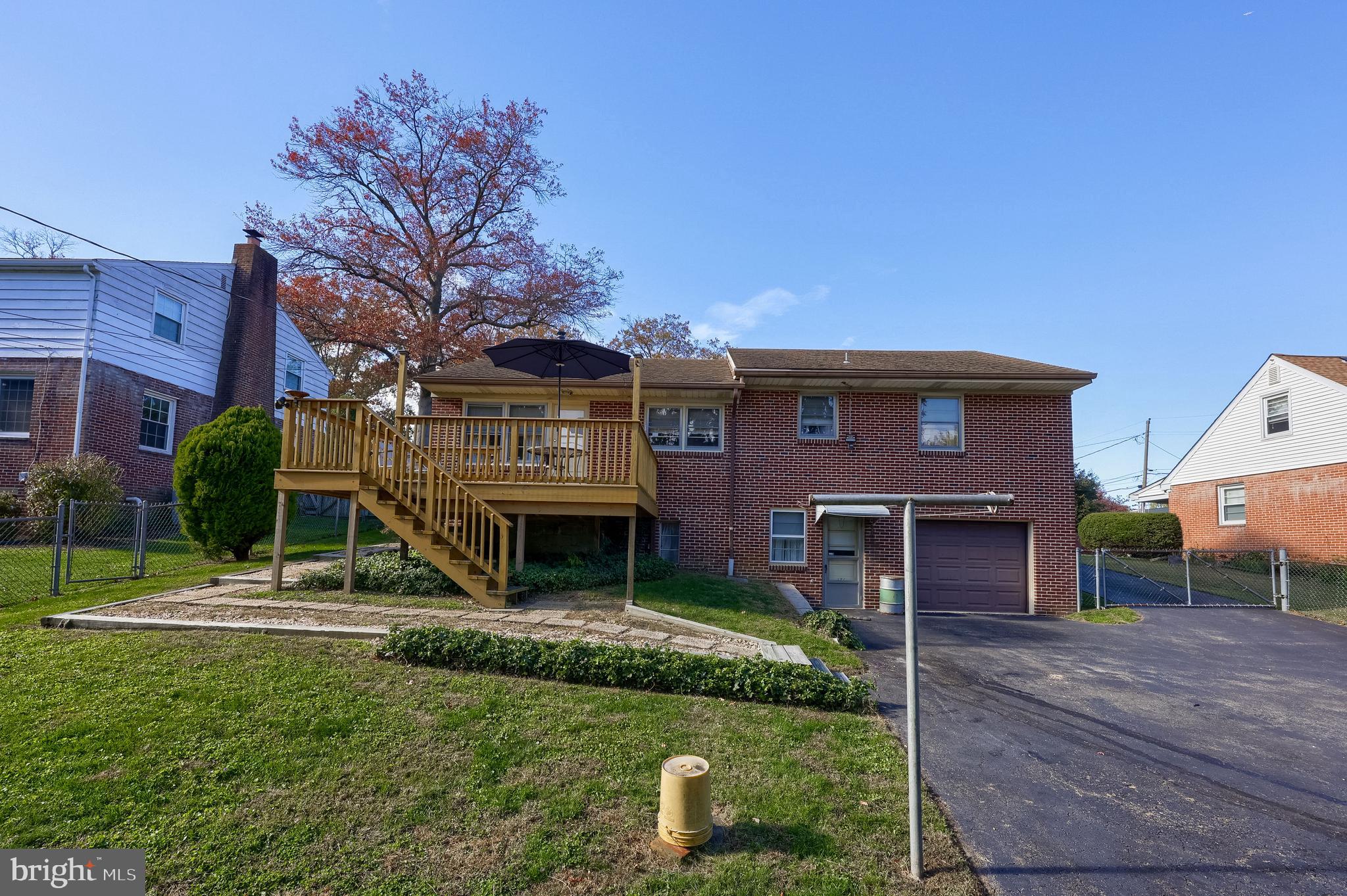 136 Springhouse Road Lancaster, PA 17603 - Photo 29 of 30 front view of a house with a yard