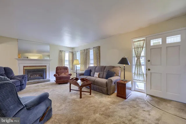 $295,000 | 136 Springhouse Road, Lancaster, PA 17603