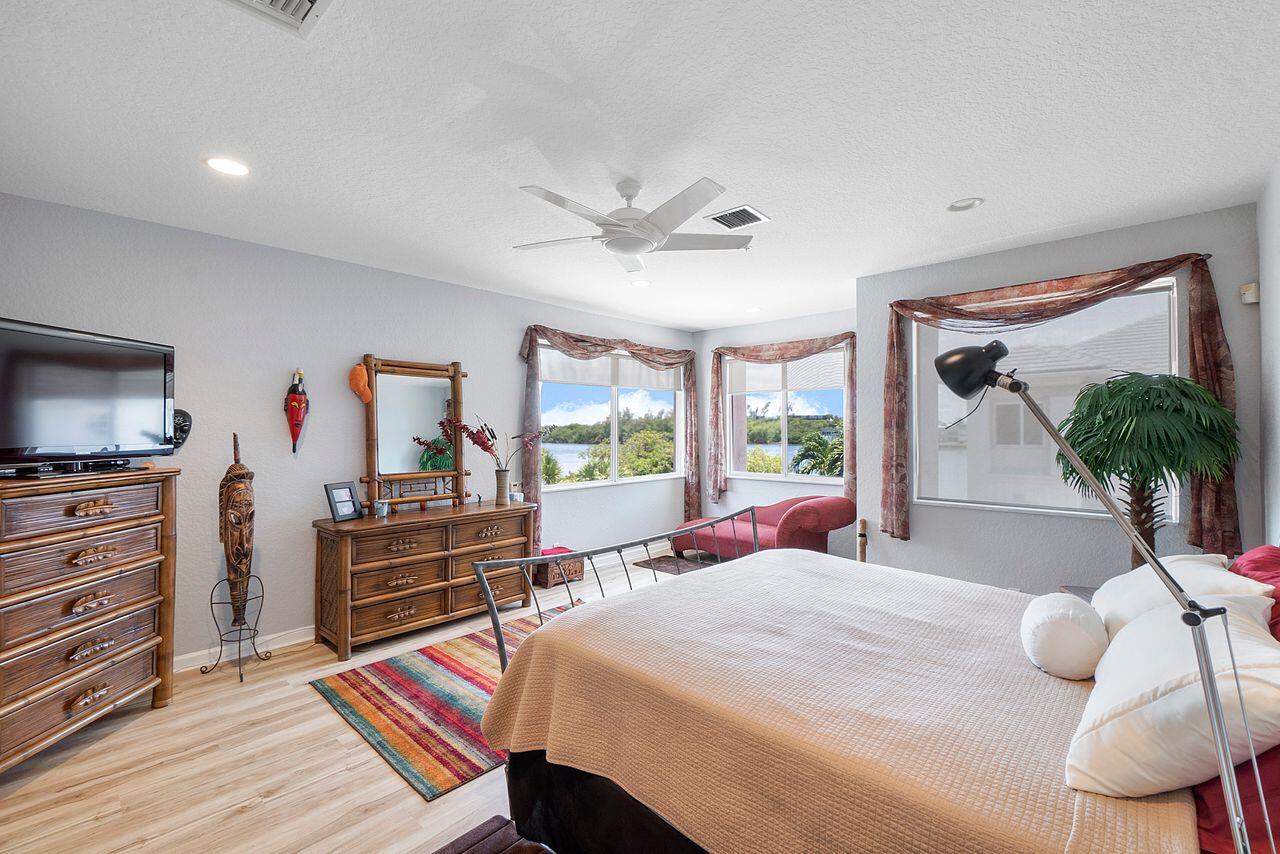 929 Sweetwater Lane Boca Raton, FL 33431 - Photo 12 of 34 70EE0DFD-BA04-45EC-A237-5673ADFDD492