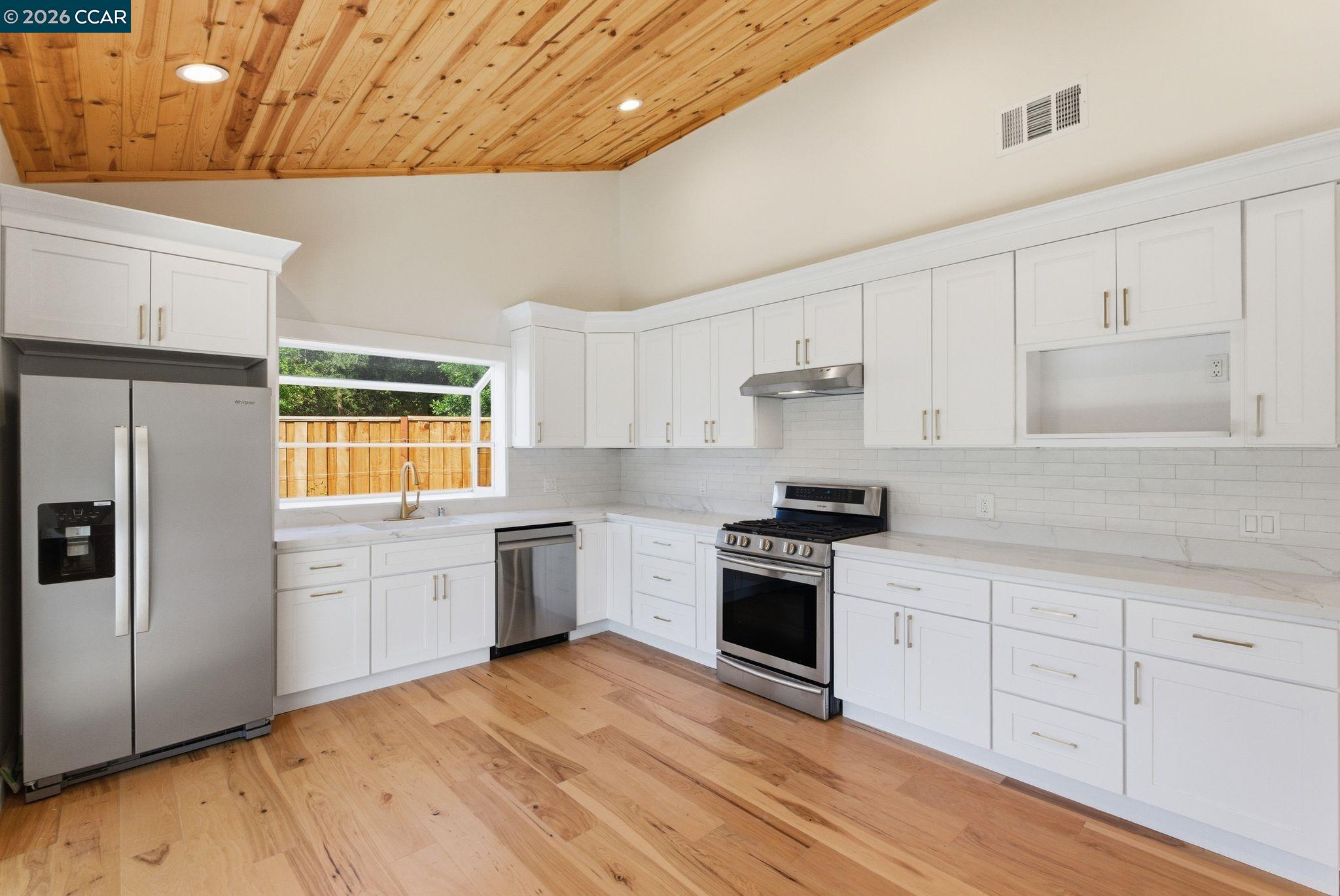 3196 Rohrer Drive, Unit A Lafayette, CA 94549 - Photo 7 of 30