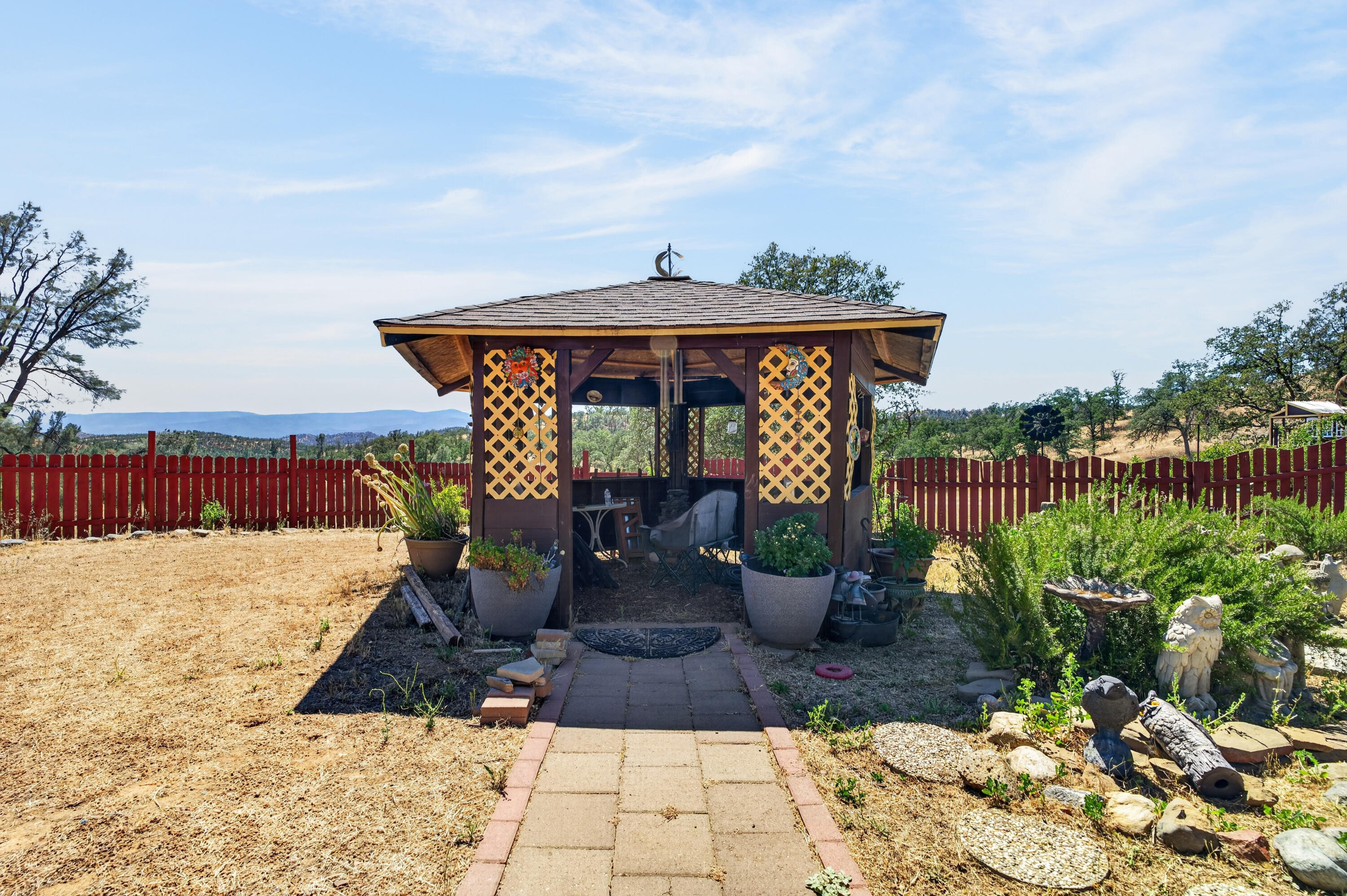 3463 Fiddlers Road Igo, CA 96047 - Photo 23 of 32 Gazebo