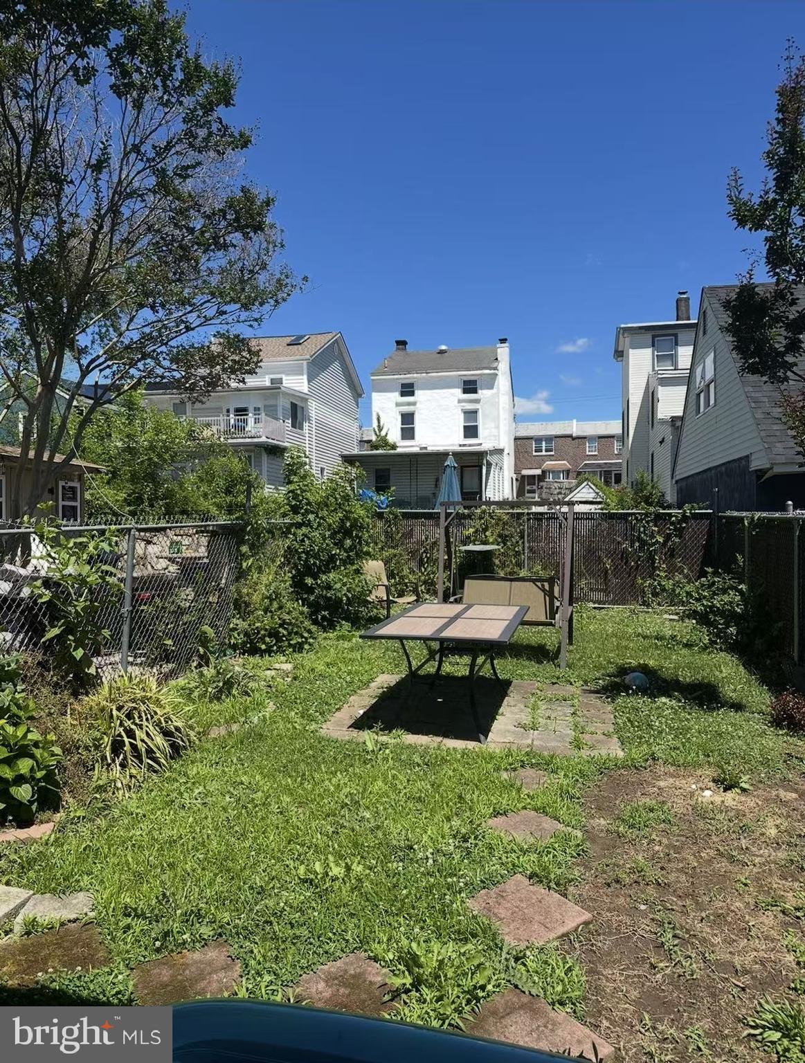 8072 Craig Street Philadelphia, PA 19136 - Photo 5 of 17