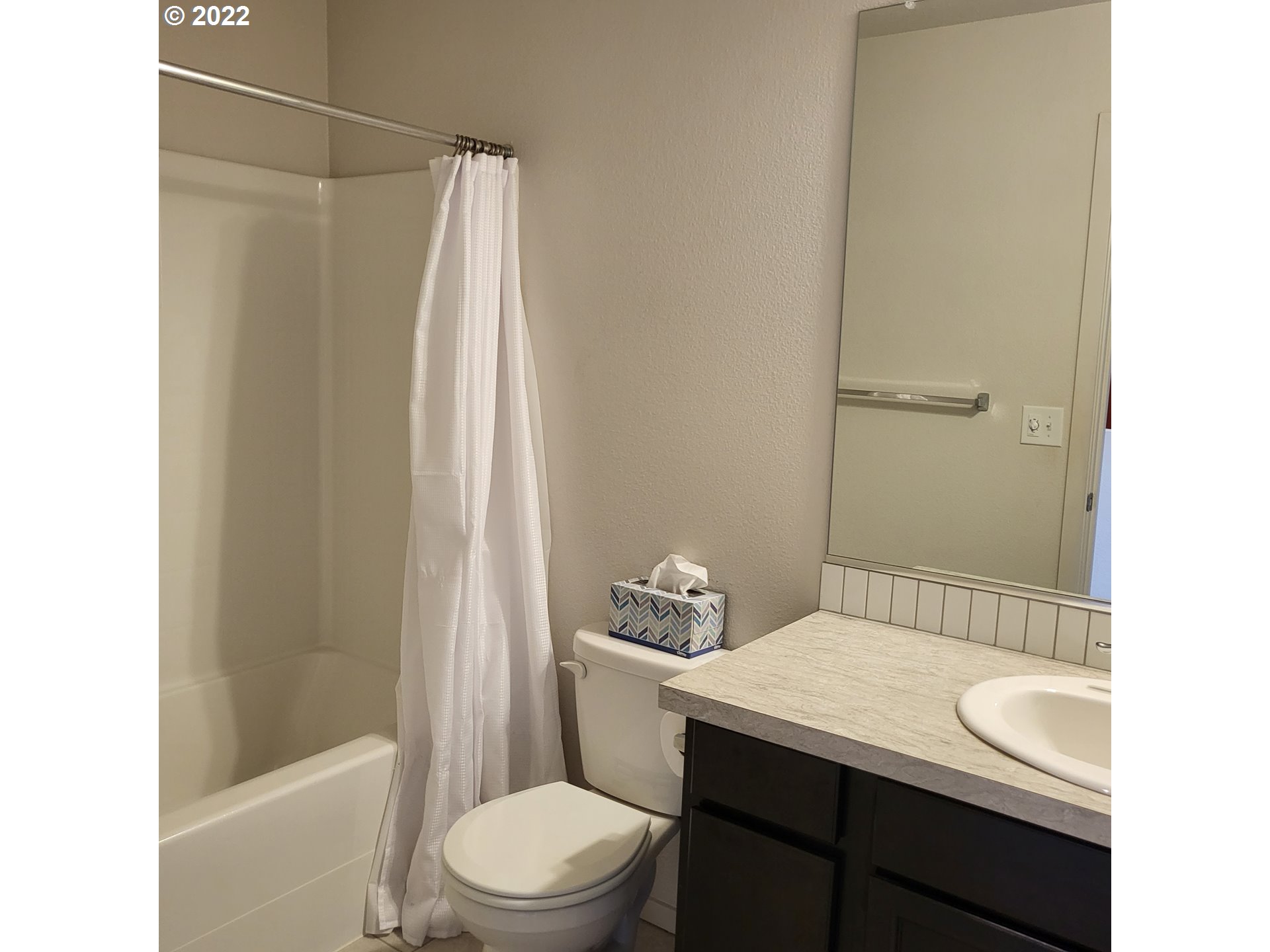 2376 Southeast Palmquist Road Gresham, OR 97080 - Photo 19 of 23 Gallery Image 19