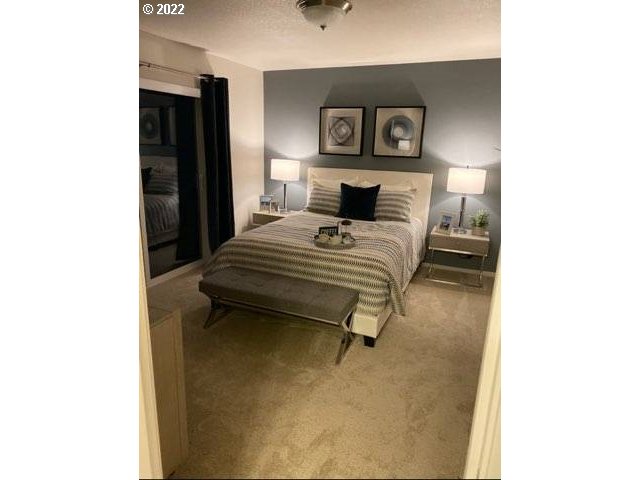 2376 Southeast Palmquist Road Gresham, OR 97080 - Photo 8 of 23 Gallery Image 8
