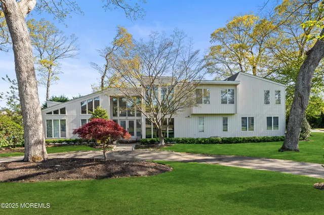 $4,900,000 | 311 Park Avenue, Oakhurst, NJ 07755