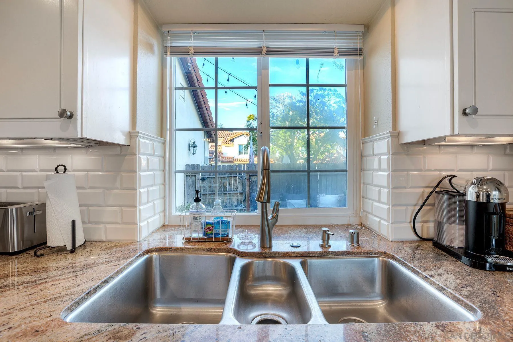 2037 Countrywood Way Encinitas, CA 92024 - Photo 20 of 51