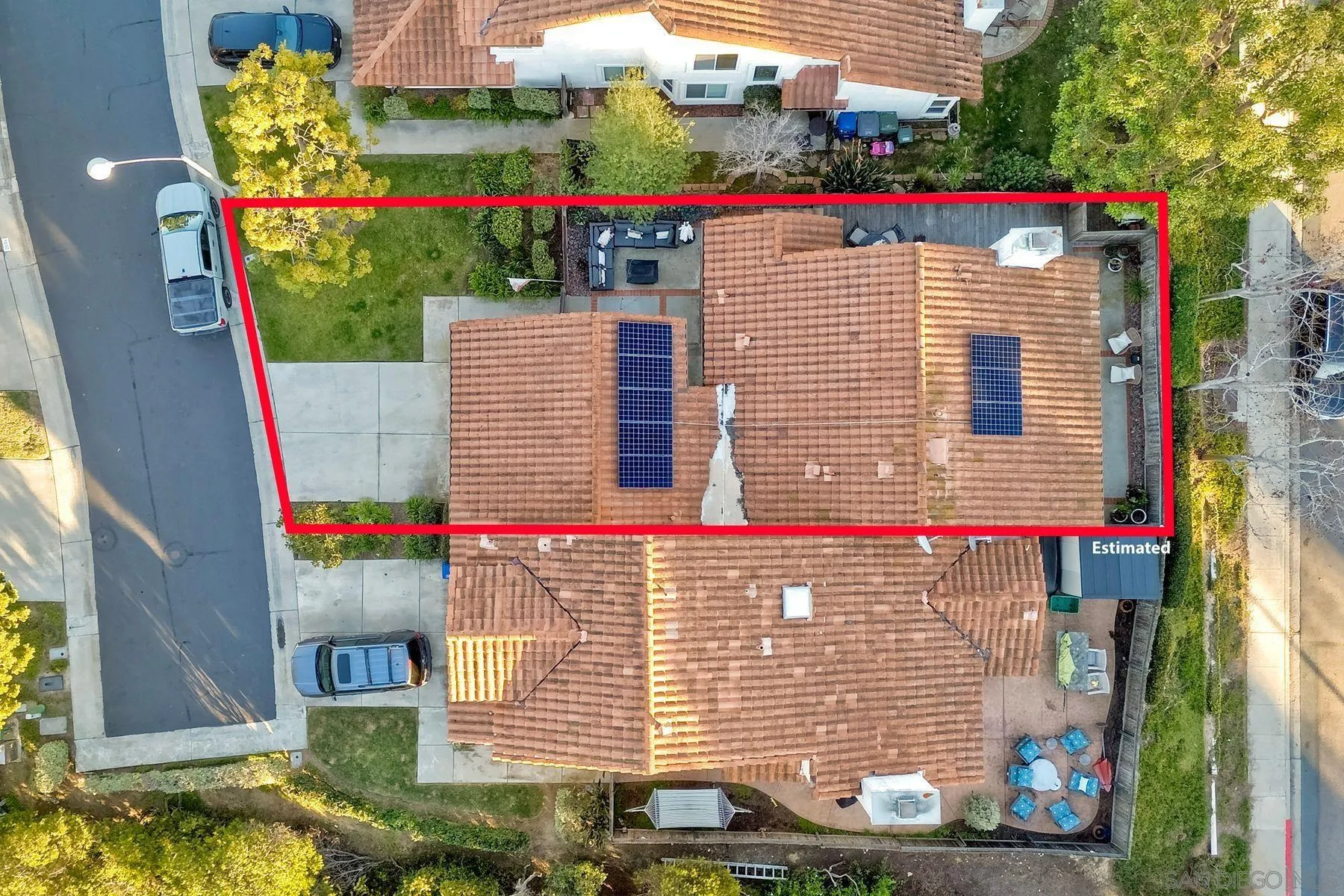 2037 Countrywood Way Encinitas, CA 92024 - Photo 3 of 51