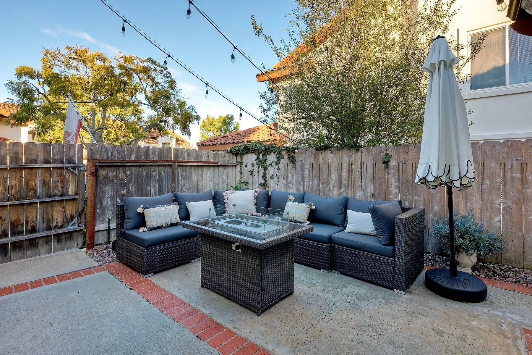 2037 Countrywood Way Encinitas, CA 92024 - Photo 33 of 51