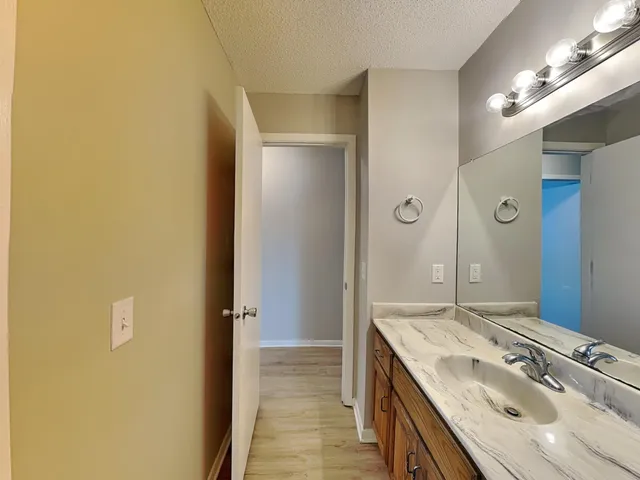 $2,549 | 8301 Thomas Avenue North, Brooklyn Park, MN 55444