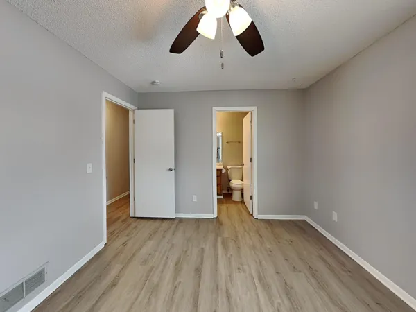 $2,559 | 8301 Thomas Avenue North, Brooklyn Park, MN 55444