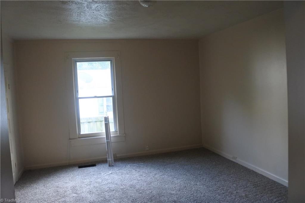 5024 Old Rural Hall Road Winston-Salem, NC 27105 - Photo 10 of 16 Gallery Image 10