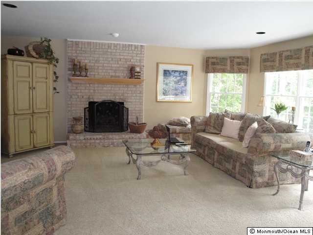 55 Oxford Road Manalapan, NJ 07726 - Photo 3 of 3 Additional Photo
