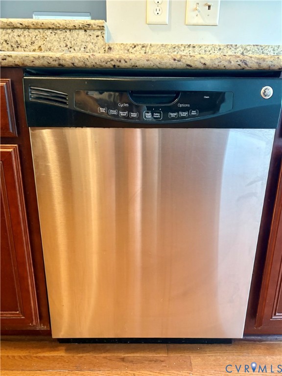 13628 Baycraft Terrace Midlothian, VA 23112 - Photo 12 of 24 a close view of washer and dryer