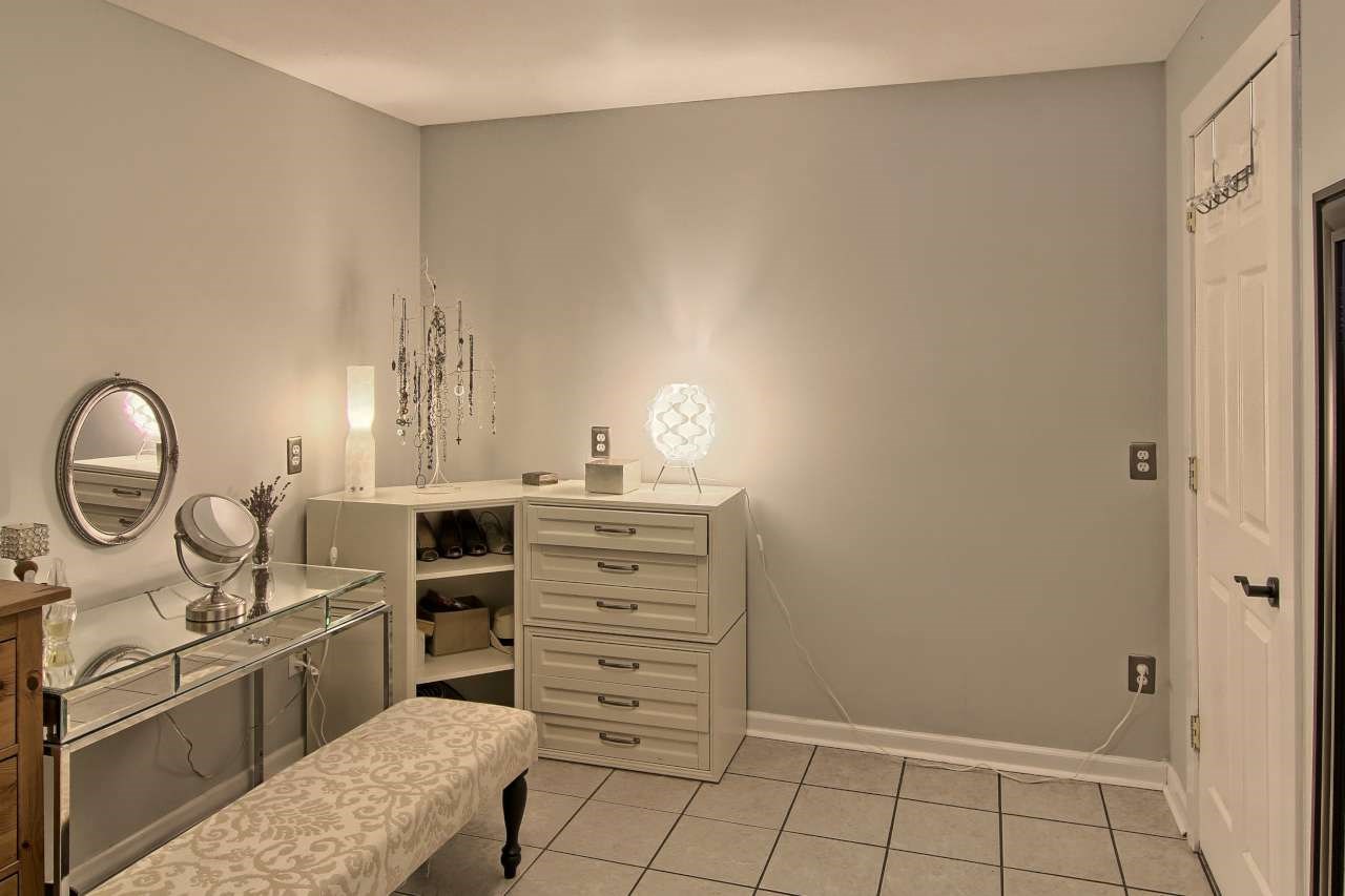 8212 Bennett Road Williamsburg, MI 49690 - Photo 20 of 48 1828650-19.JPG