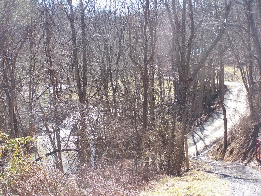555 Clito Road, Unit 38A6PT Fries, VA 24330 - Photo 15 of 51 Gallery Image 15
