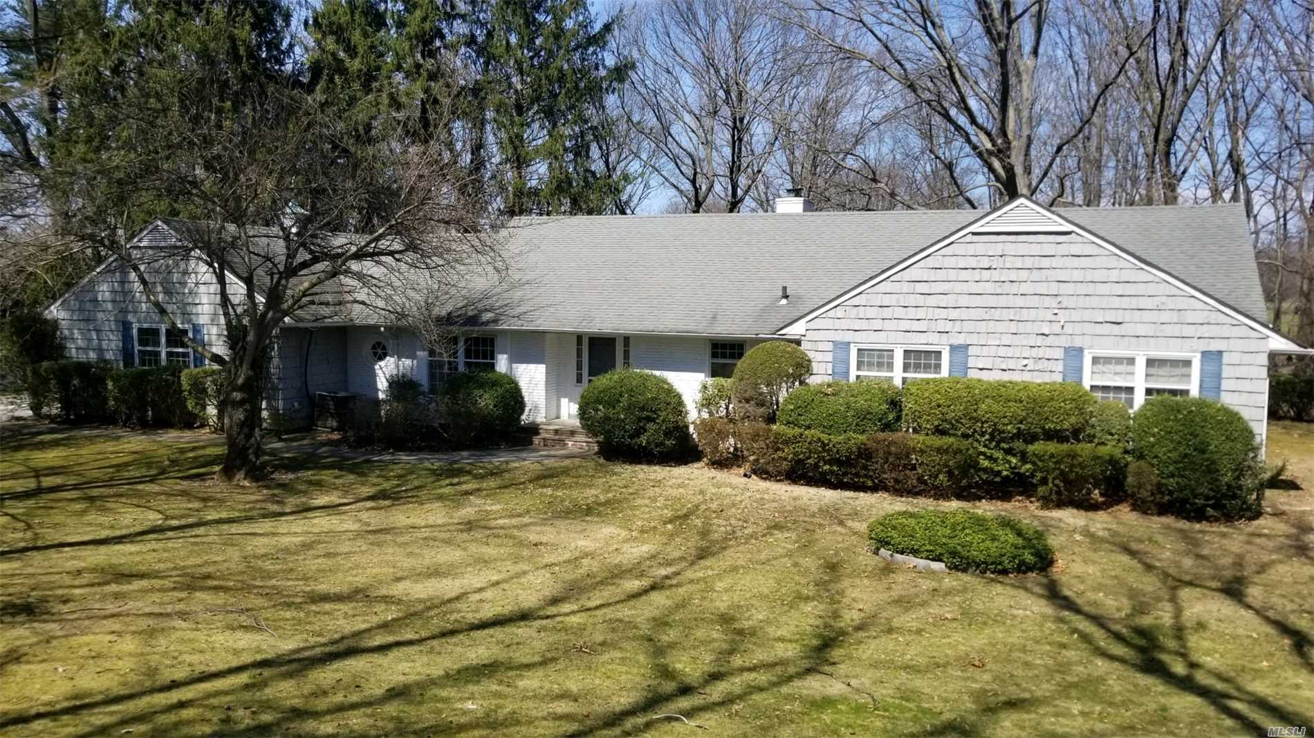 91 Harbor Acres Road Sands Point, NY 11050 - Photo 1 of 1