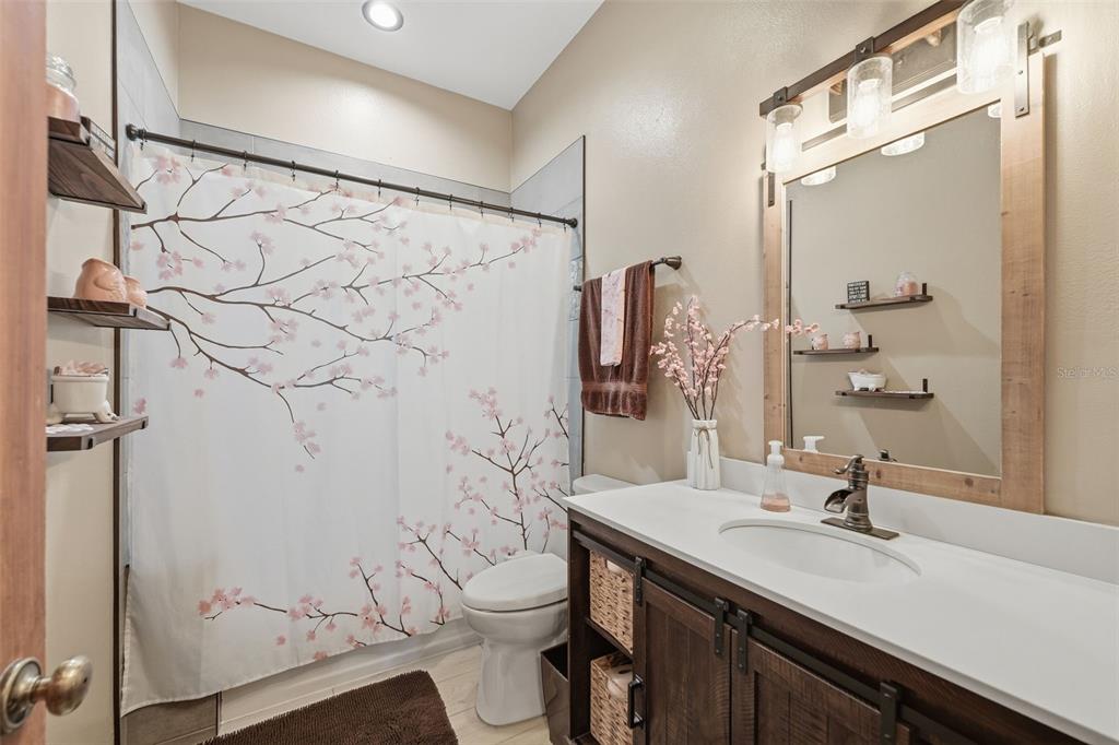 381 North Jungle Road Geneva, FL 32732 - Photo 18 of 55