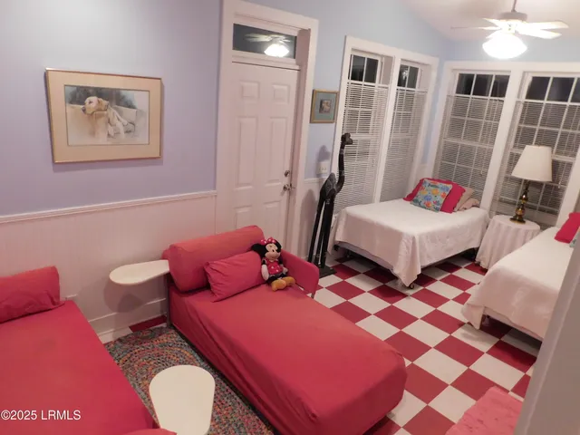 $499,875 | 15 Meridian Road, Beaufort, SC 29907