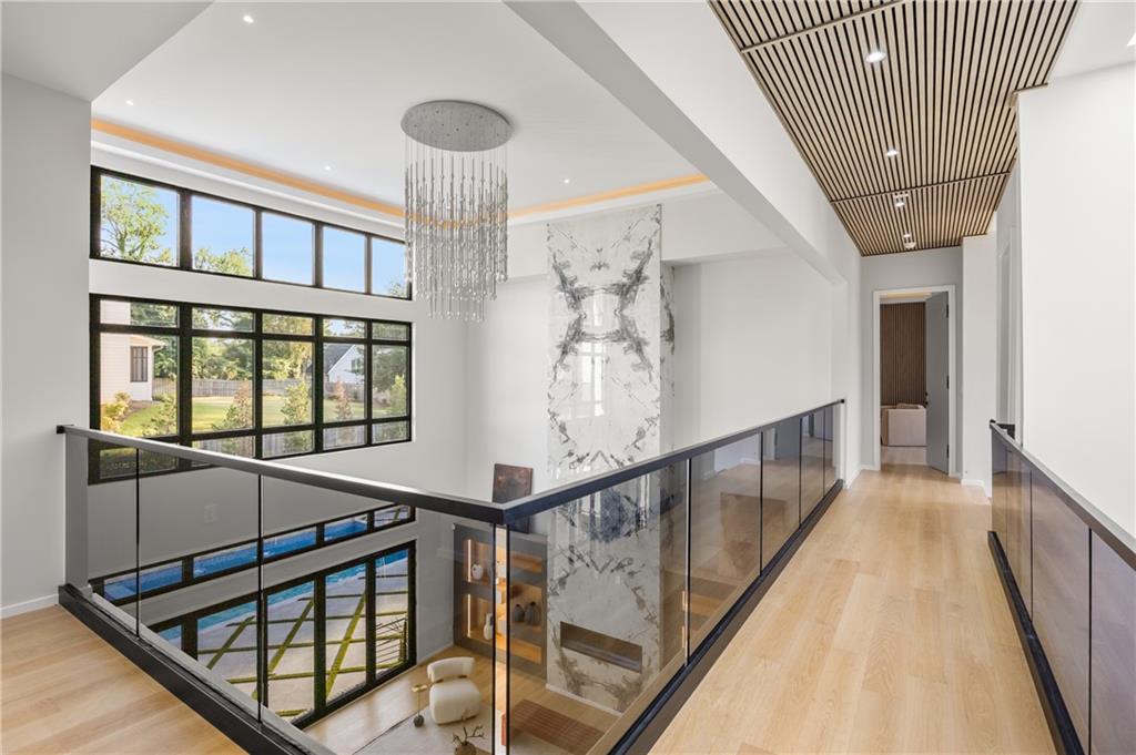 4232 Edgewood Court Marietta, GA 30068 - Photo 43 of 72 a view of entryway