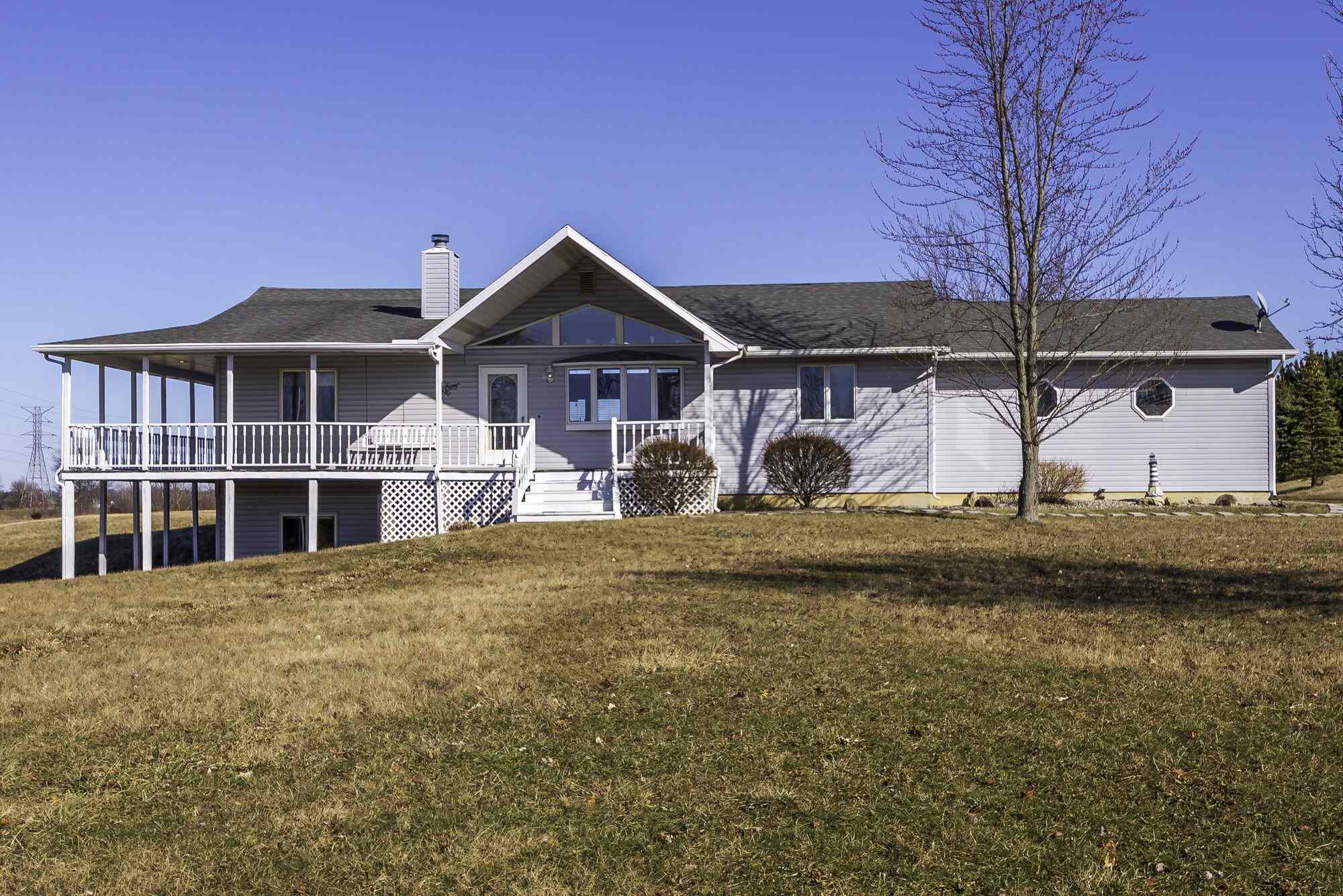9030 Wheelock Road Fort Wayne, IN 46835 - Photo 1 of 36