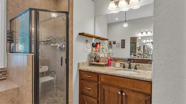 $749,900 | 1345 Longoak Drive North, Lakeland, FL 33811