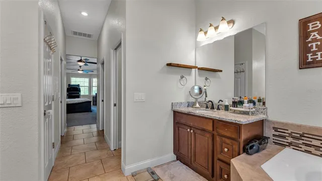 $749,900 | 1345 Longoak Drive North, Lakeland, FL 33811