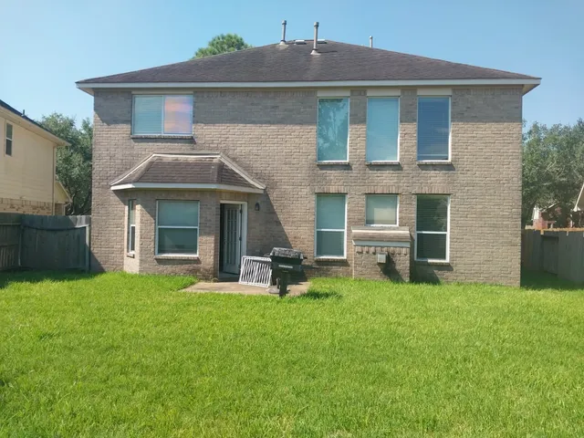 $275,000 | 5731 Montclair Hill Lane, Rosharon, TX 77583