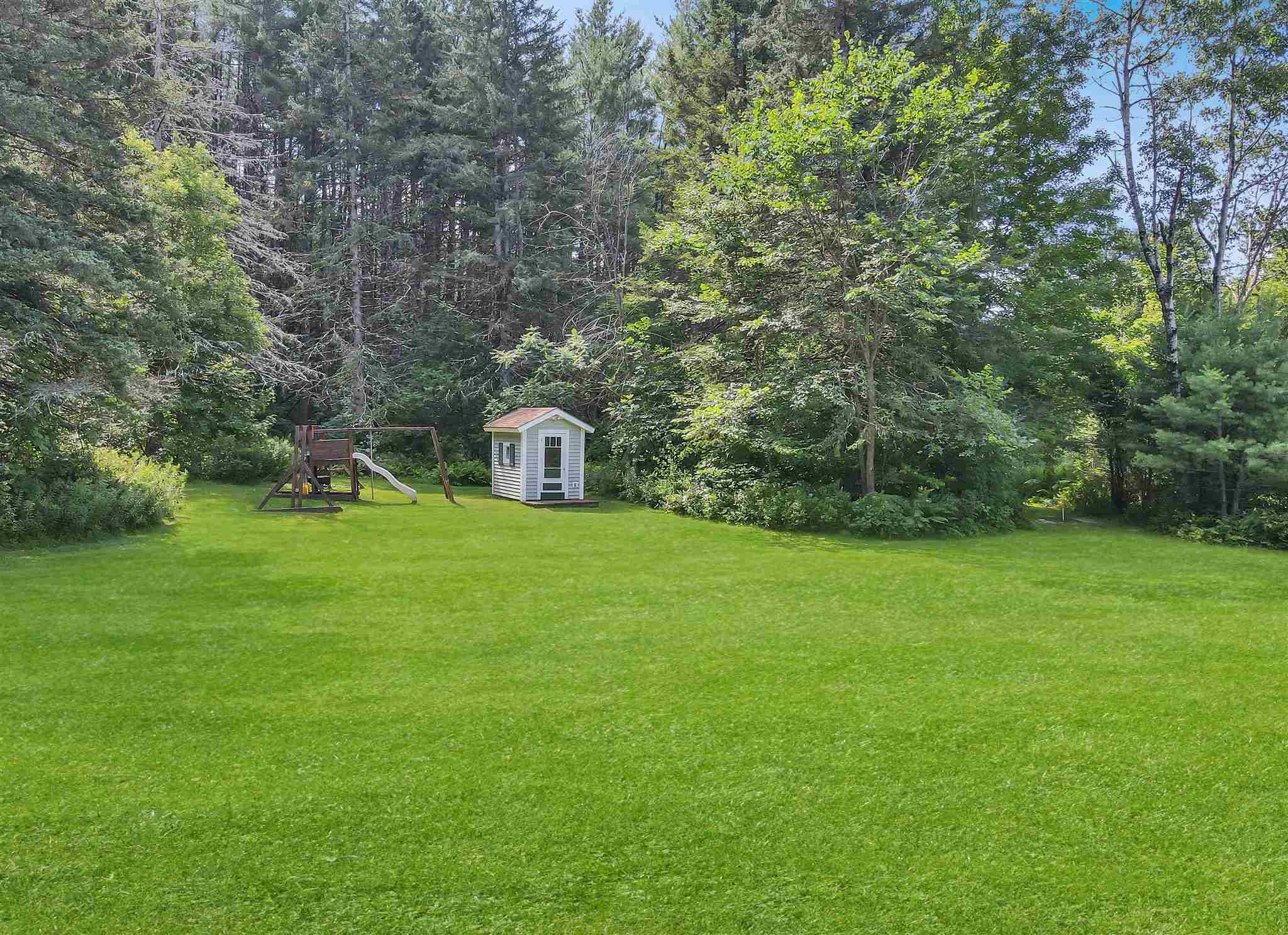 135 High Street Bath, NH 03740 - Photo 36 of 40